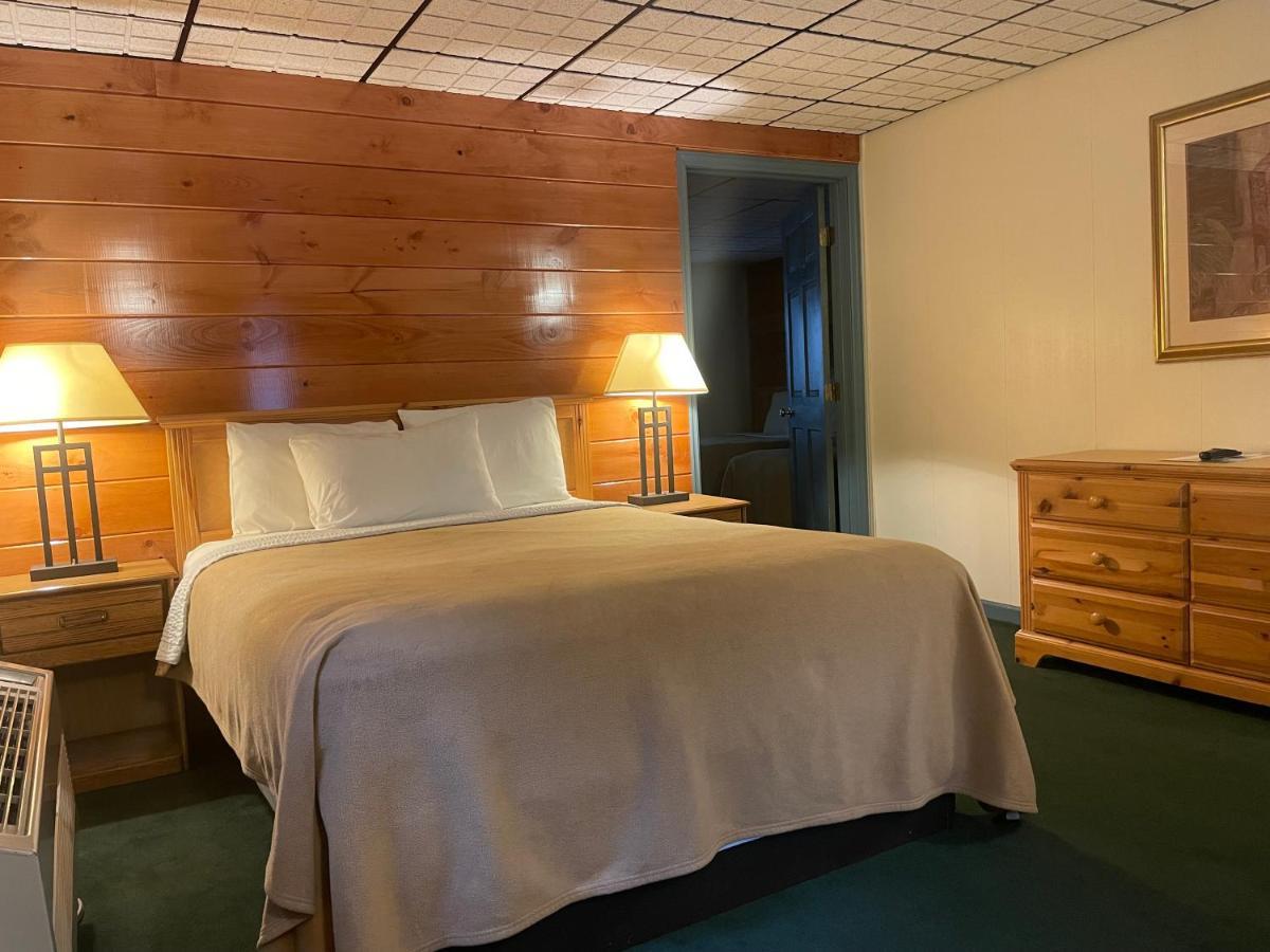 Lake Crest Inn レイク・ジョージ エクステリア 写真