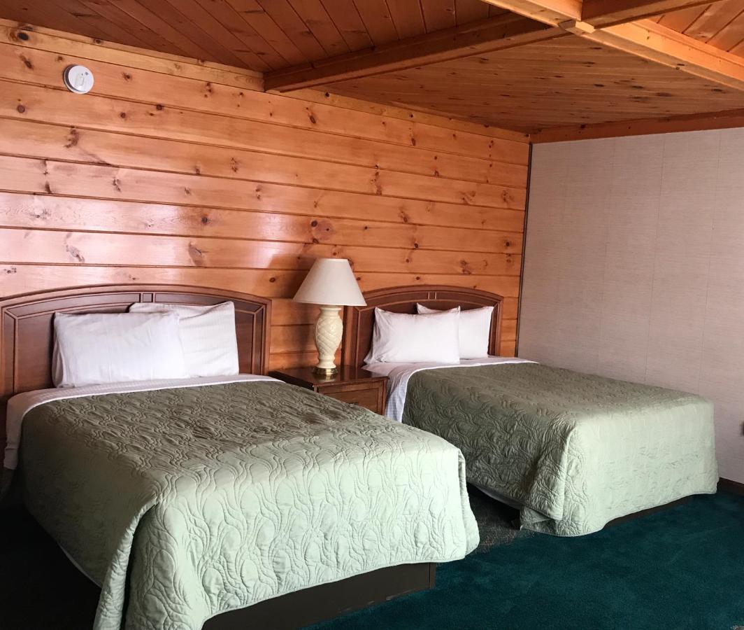 Lake Crest Inn レイク・ジョージ エクステリア 写真