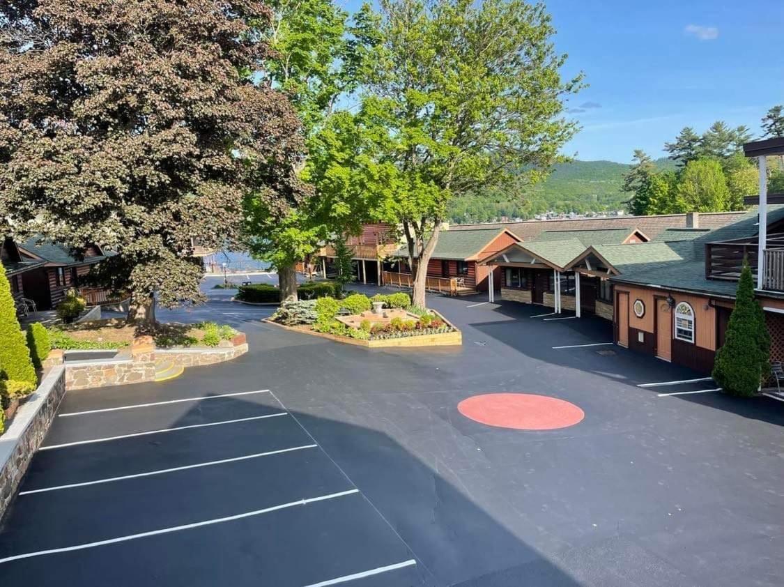 Lake Crest Inn レイク・ジョージ エクステリア 写真