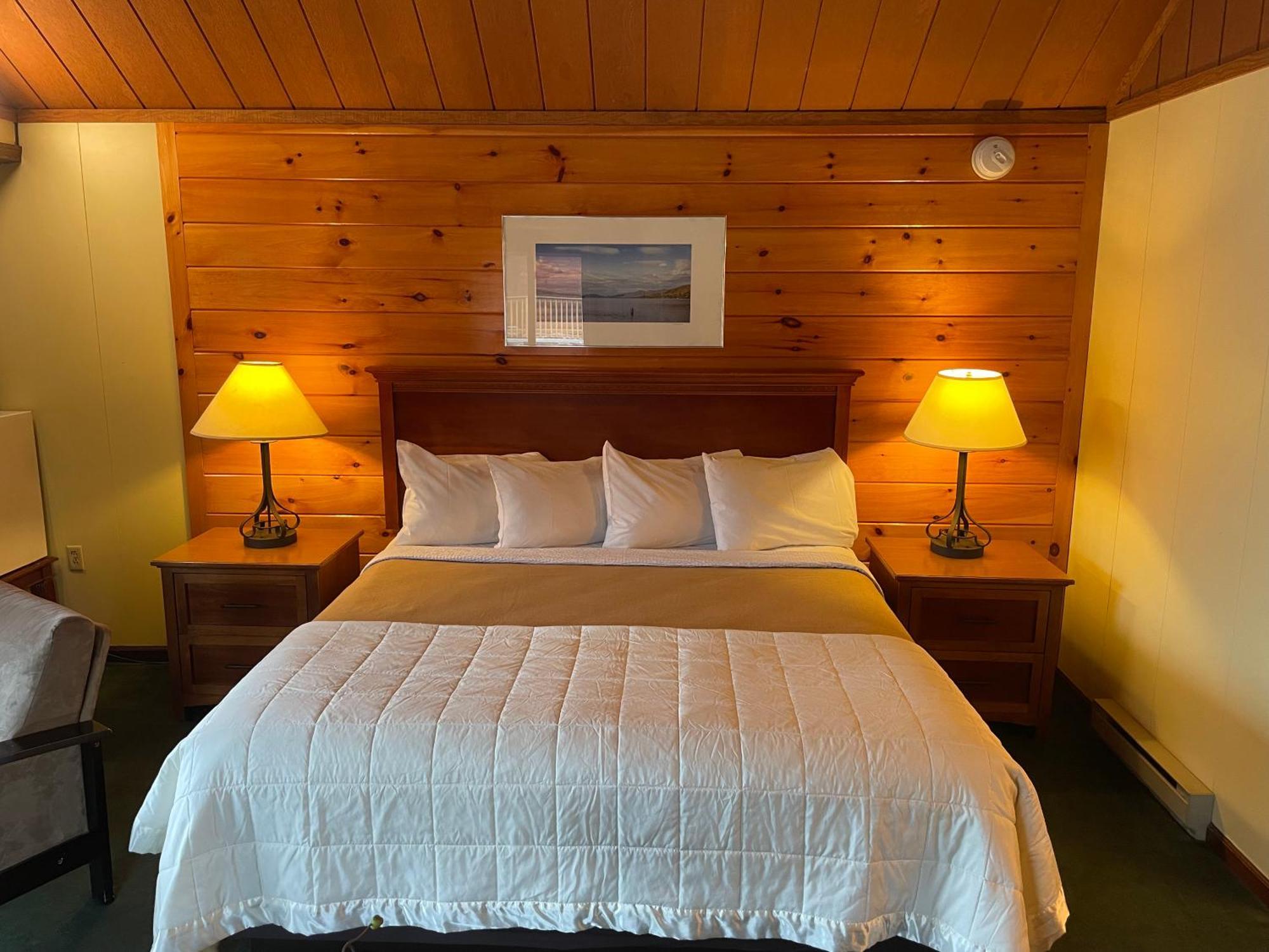 Lake Crest Inn レイク・ジョージ エクステリア 写真
