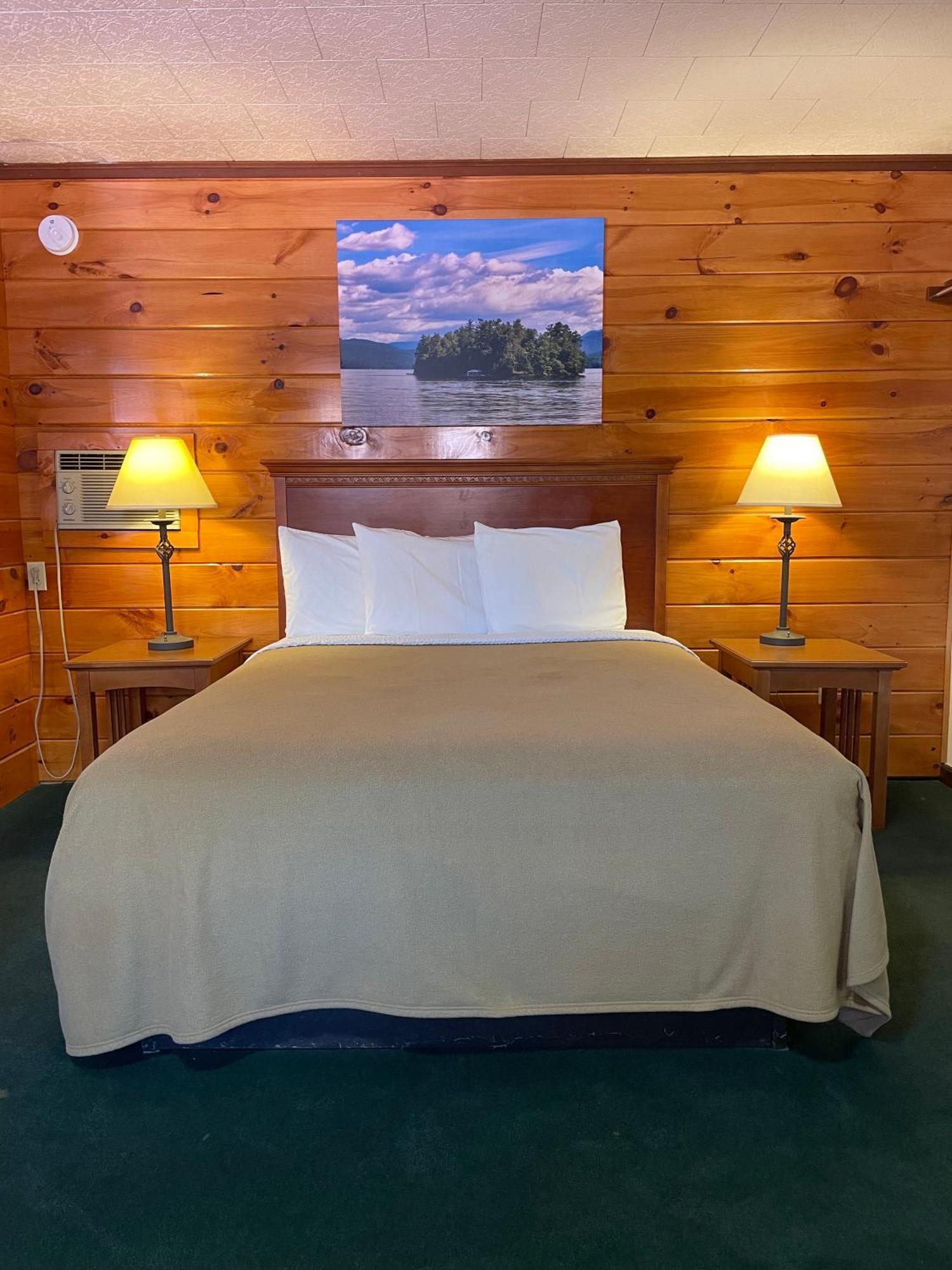 Lake Crest Inn レイク・ジョージ エクステリア 写真
