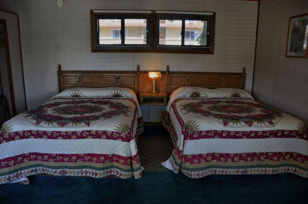 Lake Crest Inn レイク・ジョージ エクステリア 写真