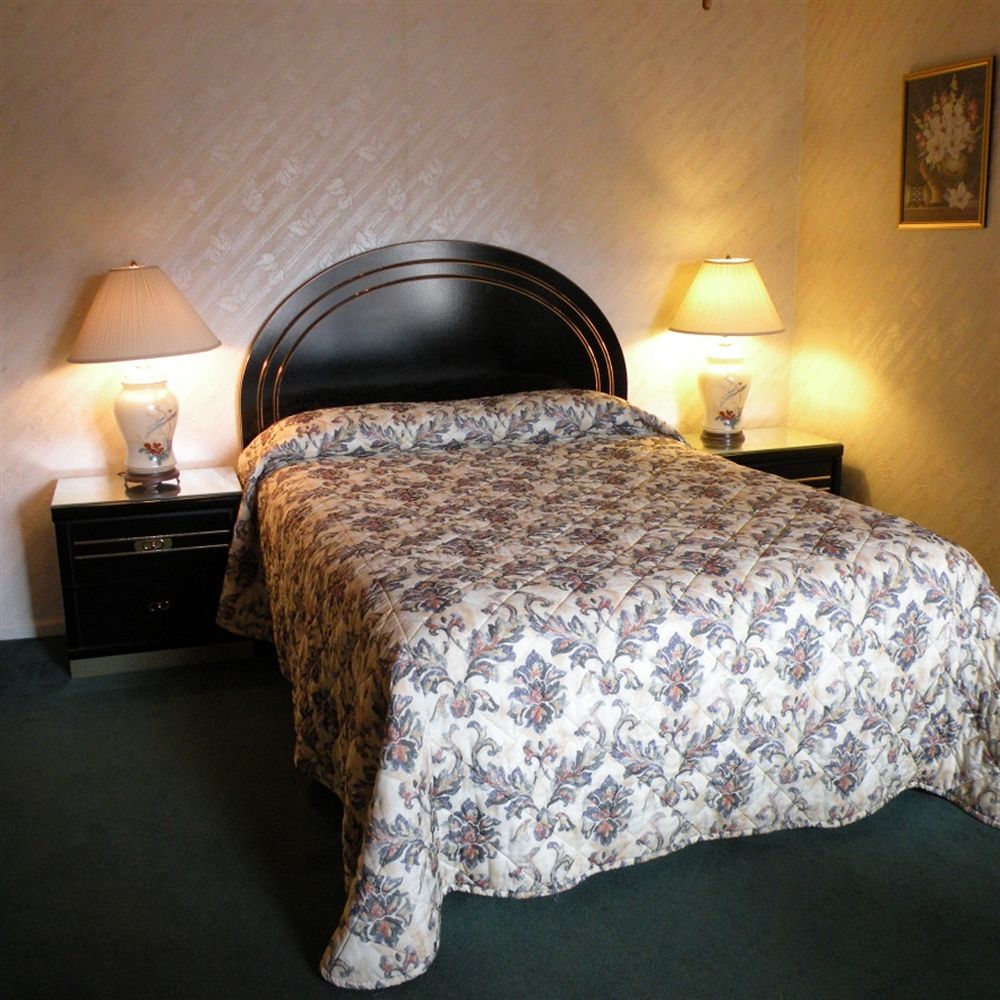 Lake Crest Inn レイク・ジョージ エクステリア 写真
