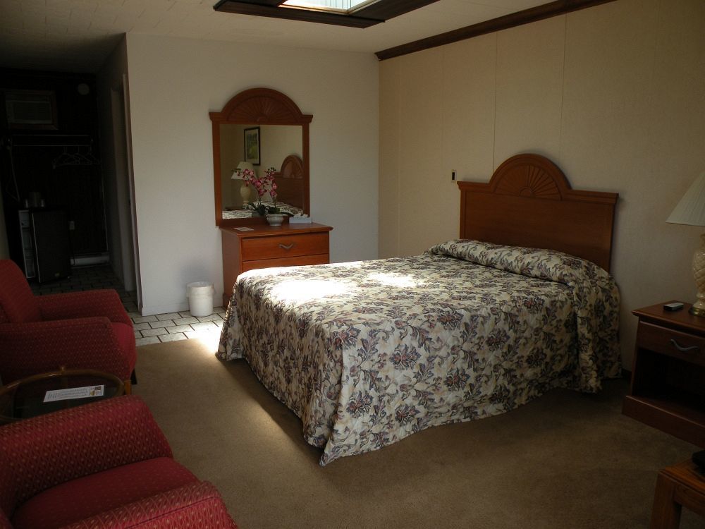 Lake Crest Inn レイク・ジョージ エクステリア 写真
